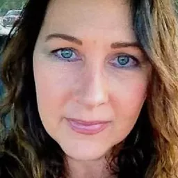 Suzanne Sumner Ferry - Wrongful Death 2: Bloodlines演員 飾演Rose