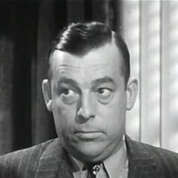 Don Barclay 飾演 Doorman (voice)