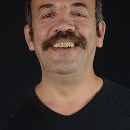 歐瑪·杜蘭 飾演 Recep