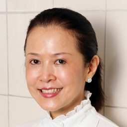 Nai-Chu Ting - 冬冬的假期演員 飾演Huizhen