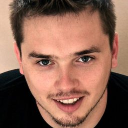 David Richardson - Cain Rose Up演員 飾演Pig Pen