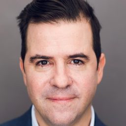 Sean Modica - 基恩演員 飾演Ice Rink Employee