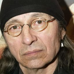 John Trudell 飾演 Self