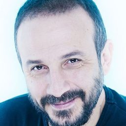 Müfit Aytekin - 魔幻人生演員 飾演