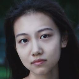 Chen Xuanyu 飾演 