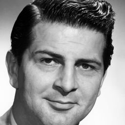 Paul Dubov 飾演 Gela