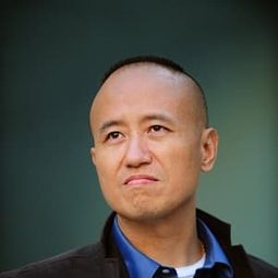 朱文 - 過年回家編劇