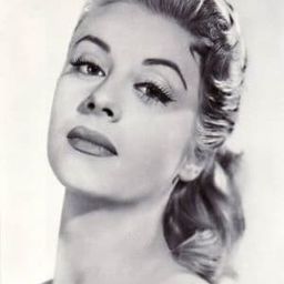 Mara Berni 飾演 Zuleima