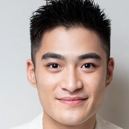 潘綱大 飾演 Kobe