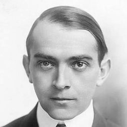 Arthur Aylesworth - In Name Only演員 飾演Farmer on Truck (uncredited)