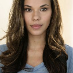 Kimberley Peterson 飾演 Ex-Girlfriend