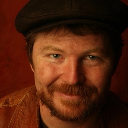 Owen Egerton - Mercy Black導演