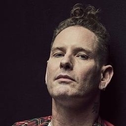 Corey Taylor 飾演 Self (Slipknot)