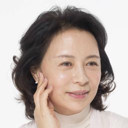 劉佳 飾演 Li Huan Ying