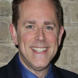 Chris Jarvis 飾演 Jackson