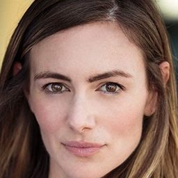 Natalie Mitchell 飾演 Jane