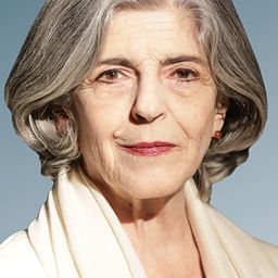 克莉絲汀娜·班內加斯 飾演 La Madre