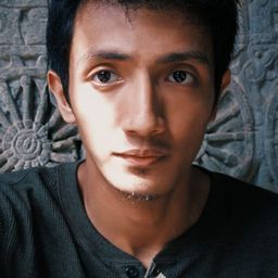 Eero Yves Francisco - 蒙着嘴打怪魔演員 飾演Crowd Talent