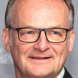 Frank Plasberg 飾演 Fernsehmoderator