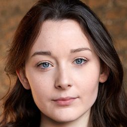 Gráinne Good - 血色羔羊演員 飾演Lydia