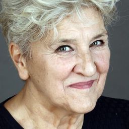 Maria Ducceschi - 鬼上門演員 飾演Secretary