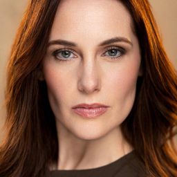 Kendra Anderson 飾演 Miss Jane