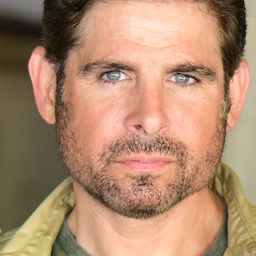 Brian Kurlander 飾演 Shelby Farner