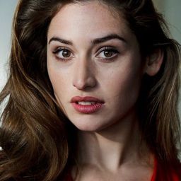 狄蕾拉·皮亞斯科 飾演 Maria