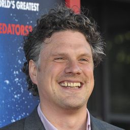 約翰拿斯·羅拔斯 - 猩瘋血雨導演