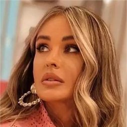 Diana Munteanu 飾演 Mimi Romero