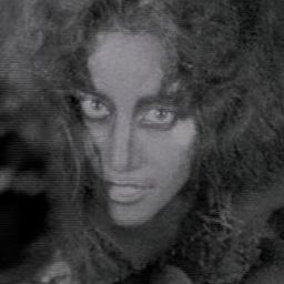 不二稿京 飾演 Yoko