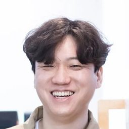 Kim Dong-gyun - 烏有之地編劇