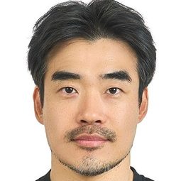 金大永 飾演 Gong Yoon-su