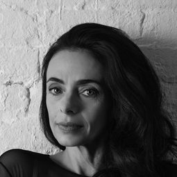 Alessandra Ferri 飾演 Titania