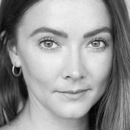 Claire Calvert 飾演 Fairy of The Woodland Glade