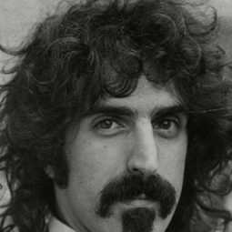 法蘭克劄帕 - 峽谷中的回音演員 飾演Self (archive footage) (uncredited)