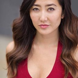 Jordyn Chang - 我的豪爸爸演員 飾演Julia