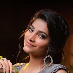 Malavika Sreenath 飾演 Nancy