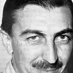 Luiz Linhares 飾演 Delegado Cabeção