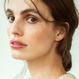 Lucas Balmaceda 飾演 Nicolas