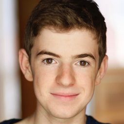 傑森·史派瓦克 - 陽光練習曲演員 飾演Oscar Lorkowski