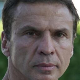 Tihomir Vinchev - 子彈頭演員 飾演The Russian's Handler