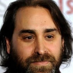 史蒂芬·R·蒙羅 - Love in Design導演