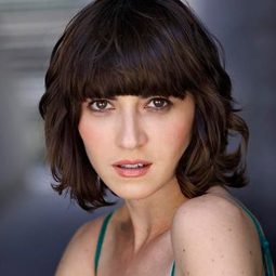 Julia Max 飾演 Live action reference (voice)