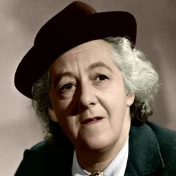 Margaret Rutherford 飾演 Miss Jane Marple