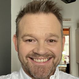 Pål Richard Lunderby - 山怪巨魔演員 飾演Fisherman