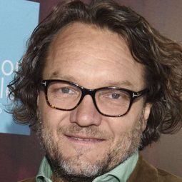 Jeremy Sims - 如何在 9 周內改變演員 飾演Mclean