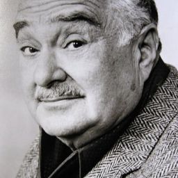 Murray Rubin 飾演 Milo Case