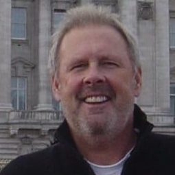 Patrick Stack - 第一滴血演員 飾演Lt. Morgen