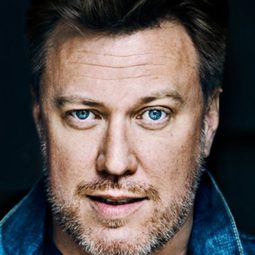 Nicholas Ofczarek - 喪蒲夜柏林演員 飾演Kempa